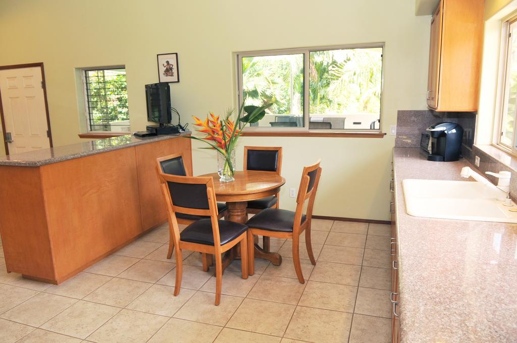 Aloha Aku Inn & Suites Kihei Værelse billede