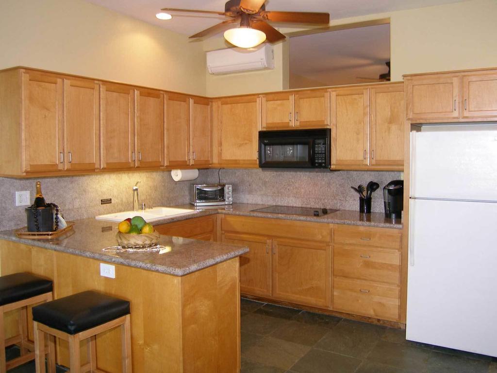 Aloha Aku Inn & Suites Kihei Værelse billede