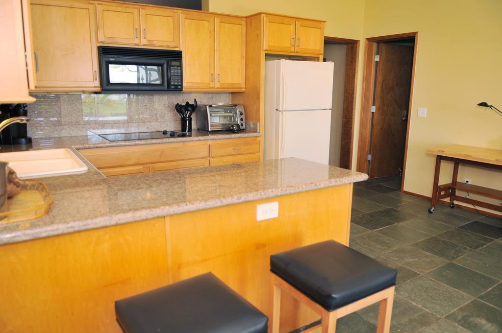 Aloha Aku Inn & Suites Kihei Værelse billede